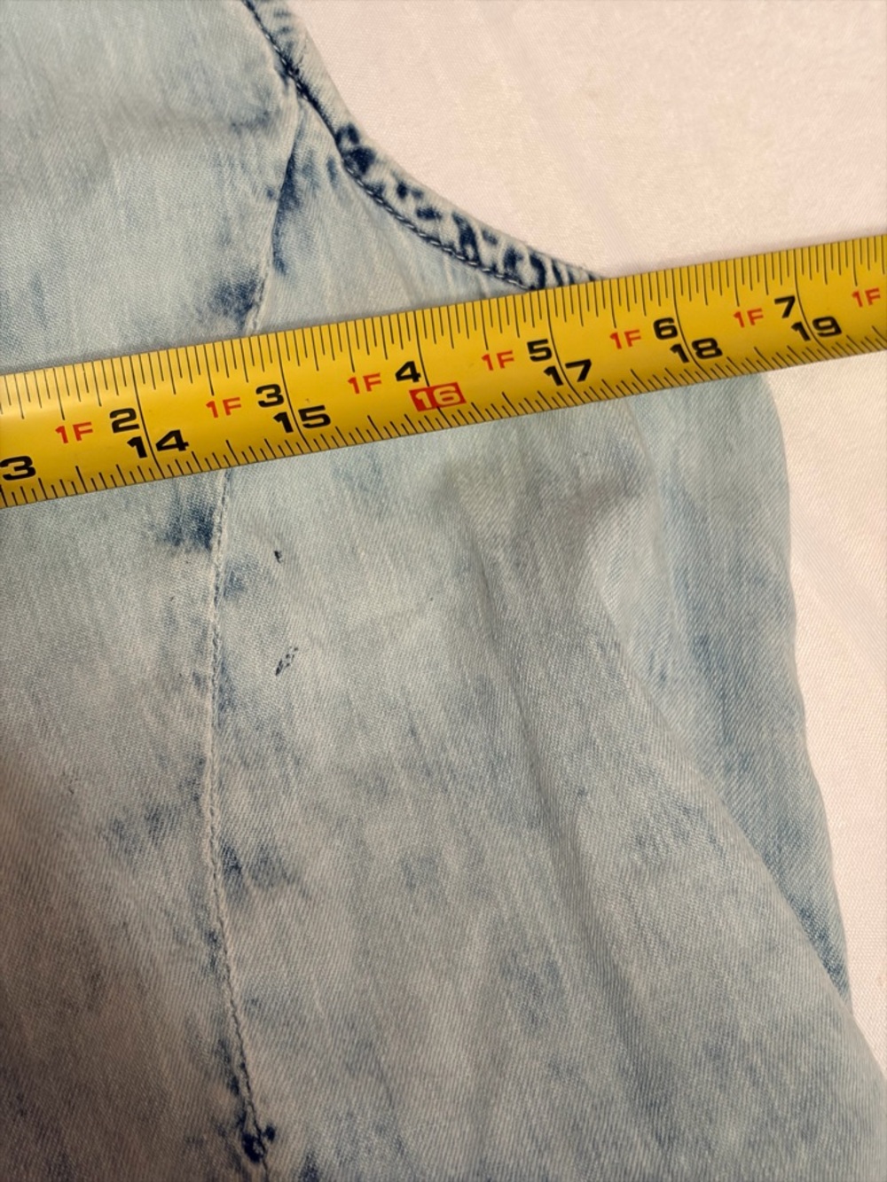 Gap denim dress features a v-neckline, sleeveless straps, button-up front. - Picture 6 of 9